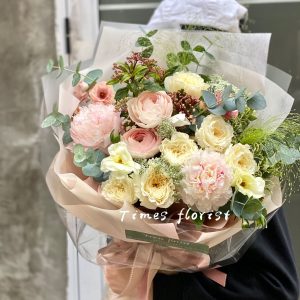 MB35 淺粉牡丹+庭園玫瑰+配花
